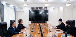 Аида Балаева и митрополит Александр обсудили межконфессиональное согласие