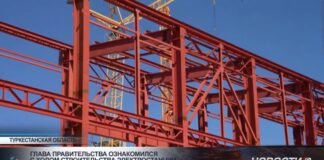 Глава правительства ознакомился с ходом строительства электростанции