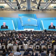 Токаев призвал молодежь активно участвовать в референдуме