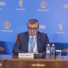 Наблюдатели ОИС высоко оценили участие населения в конституционном голосовании