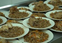 Все школы Казахстана перешли на цифровой учёт школьного питания