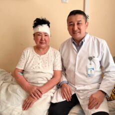 В Шымкенте врачи успешно удалили крупную опухоль мозжечка у 60-летней женщины