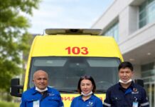 В Шымкенте фельдшеры скорой помощи спасли пациента после остановки сердца