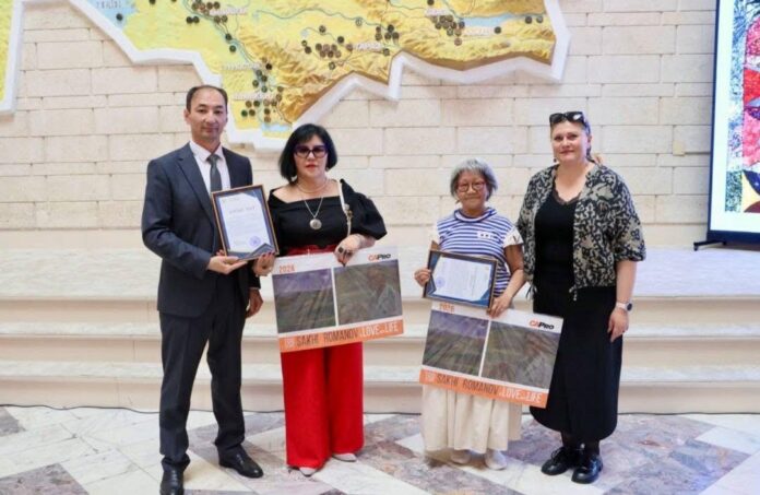 Выставка Мадины Мухтаровой