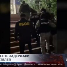 В Шымкенте задержали вымогателей