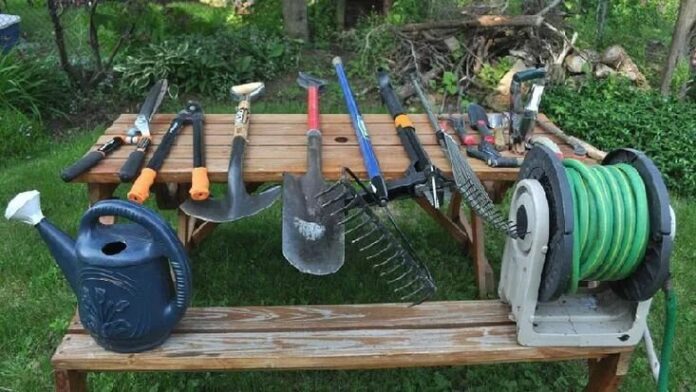 Садовые инструменты