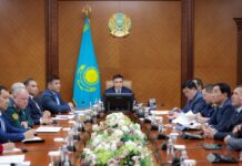 Аким Шымкента поручил усилить контроль и работу по ключевым направлениям