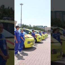 Служба скорой помощи Шымкента усилила автопарк 25 современными машинами