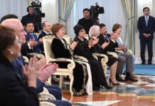 Токаев отметил вклад деятелей искусства в развитие культуры