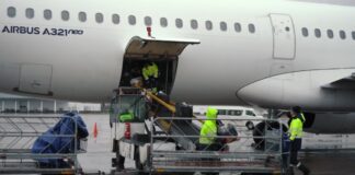 В аэропортах Казахстана внедрят ИИ для обработки авиадокументов