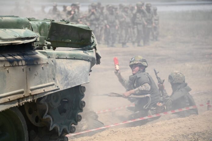 военные, солдаты