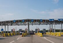 Названы самые загруженные платные дороги Казахстана в 2026 году