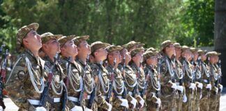 В Шымкенте 70 солдат приняли присягу