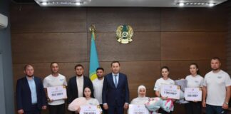 Лучники из Шымкента получили денежные премии за международные победы