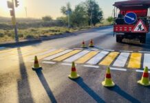 Возле 162 школ Шымкента обновляют пешеходные переходы