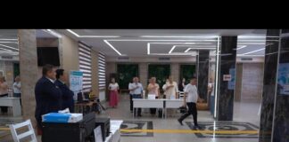 От пенсионеров до известных актеров — шымкентцы голосуют на выборах в Курултай