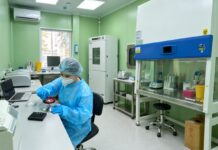 В Туркестане открыли современную вирусологическую лабораторию