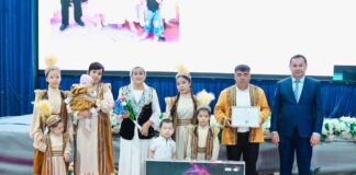 Семья с десятью детьми победила в конкурсе «Мерейлі отбасы»