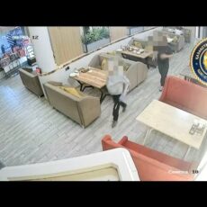 Телефон украли в кафе, а со счёта перевели 172 тысячи тенге в Туркестанской области