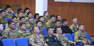 Военнослужащим Шымкента напомнили об ответственности за правонарушения