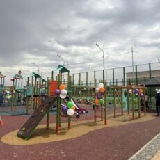 В Абайском районе Шымкента построили шесть спортивных и детских площадок