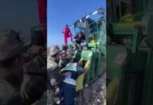 Ногу подростка зажало в механизме комбайна в Туркестанской области