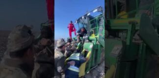 Ногу подростка зажало в механизме комбайна в Туркестанской области