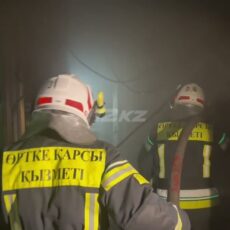 В Шымкенте из-за пожара в СПА-салоне эвакуировали 14 человек