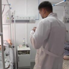 97-летней пациентке провели сложную операцию после перелома бедра
