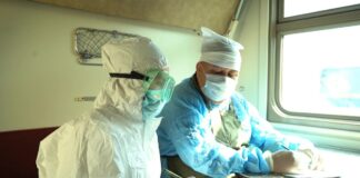Проводников поездов в Шымкенте обучили действиям при выявлении инфекции