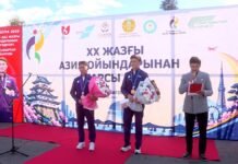 Братья Сабырхан вернулись в Шымкент с медалями Азиатских игр