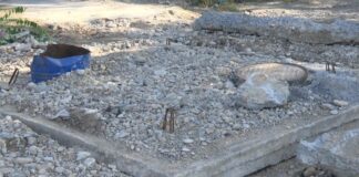В Шымкенте двое рабочих погибли во время замены водопроводных труб